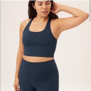 Girlfriend Collective Paloma Sports Bra Midnight Navy size M